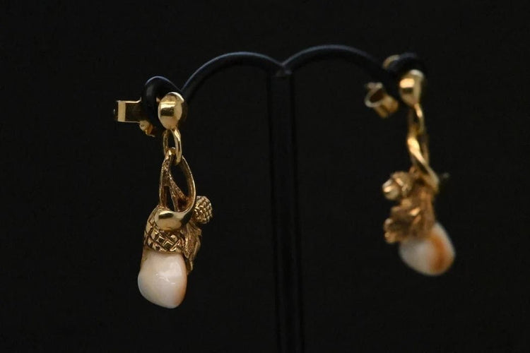 Boucles d'oreilles Boucles d’oreilles dents de biche en or blanc 18 carats 58 Facettes