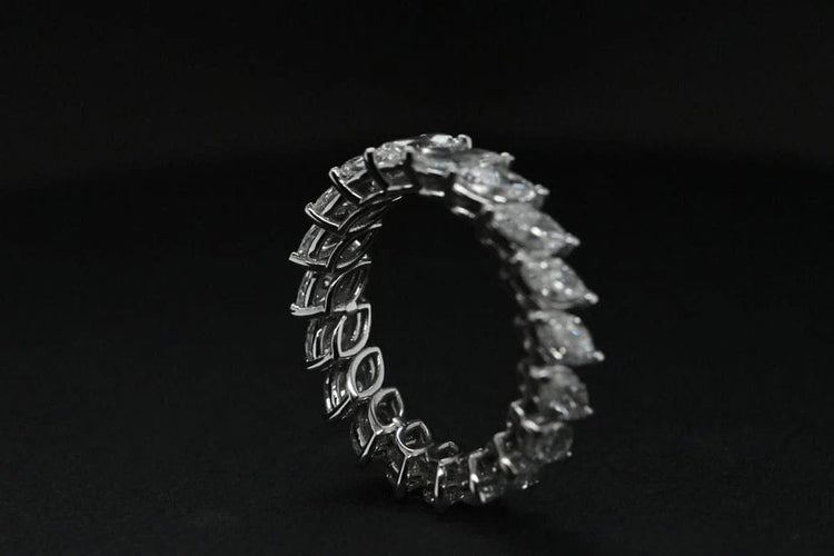Bague 54 Bague de fiançailles - Alliance en or blanc 18 carats et diamants 58 Facettes