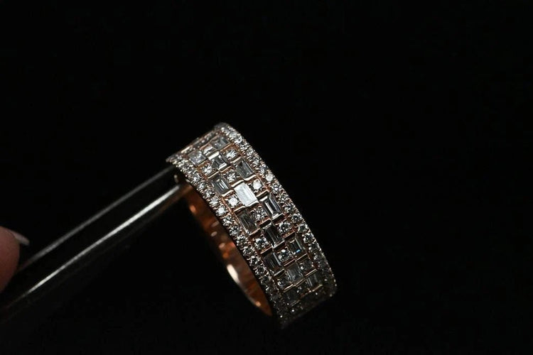 Bague 55 Bague alliance en or rose 18 carats sertie de diamants 1,10 ct 58 Facettes