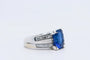 Bague 53 Bague en or blanc 18 carats au saphir 5,77 ct et diamants 58 Facettes