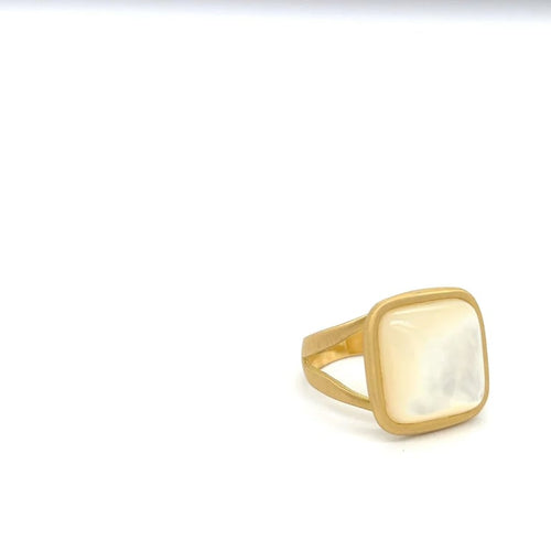 Bague 54.5 Bague anneau carré en or jaune 18 carats et nacre 58 Facettes