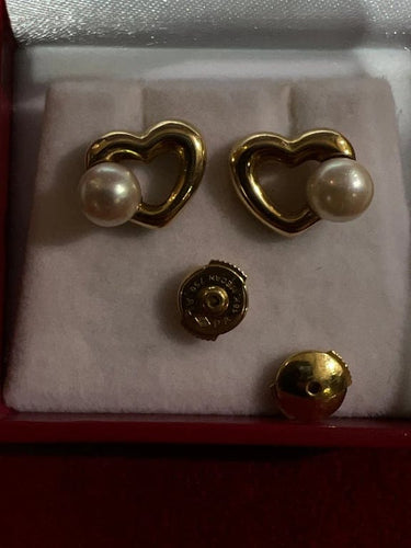 Boucles d'oreilles Cartier - Boucles d'oreilles cœur en or jaune 18 carats et perles blanches 58 Facettes