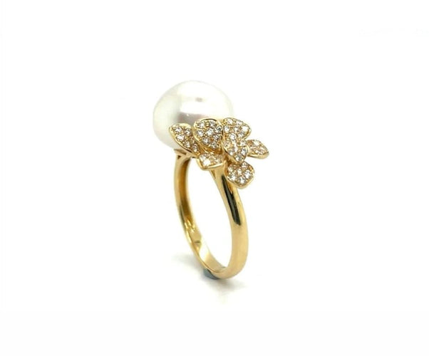 Bague 54 Bague en or jaune 18 carats avec perle de culture et diamants 58 Facettes