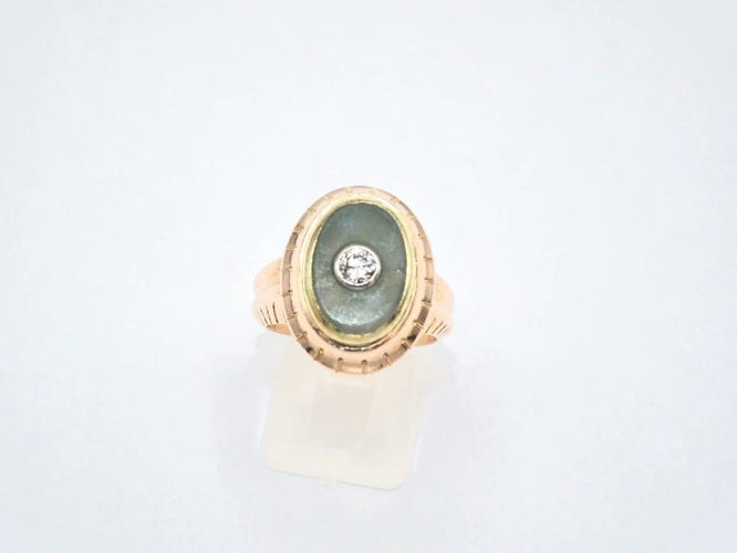 Bague 54.5 Bague ancienne en or jaune 18K avec diamant et jade 58 Facettes
