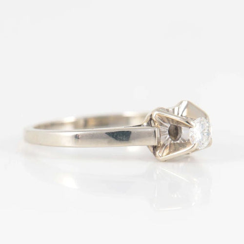Bague 54 Non signé - Bague solitaire en or blanc 18 ct et diamant 58 Facettes 1