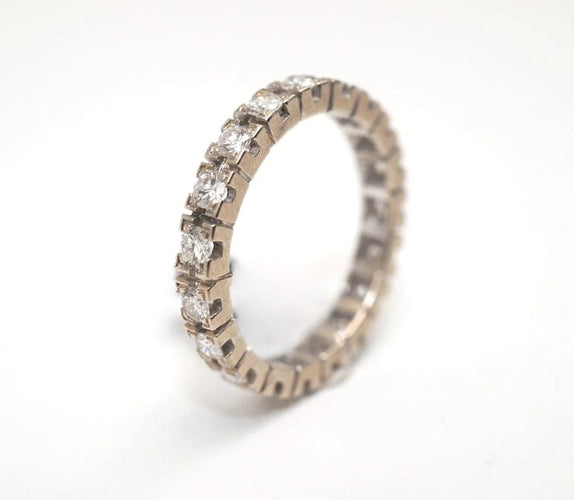 Bague 58 Alliance américaine - Bague en or blanc 750 et 19 diamants 58 Facettes