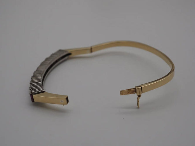 Bracelet Bracelet en or jaune 750 millièmes avec saphirs rouges et diamants 58 Facettes