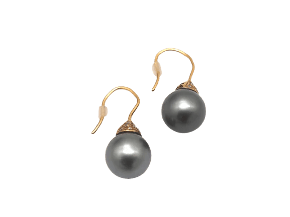 Boucles d'oreilles Boucles d'oreilles en or jaune avec perles de culture et diamants 58 Facettes