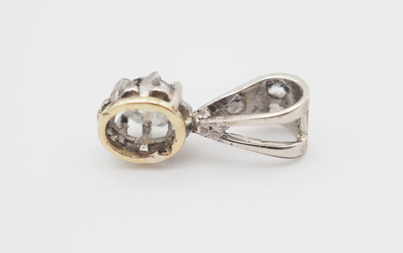 Pendentif Pendentif ancien en or blanc 750 avec diamants 58 Facettes