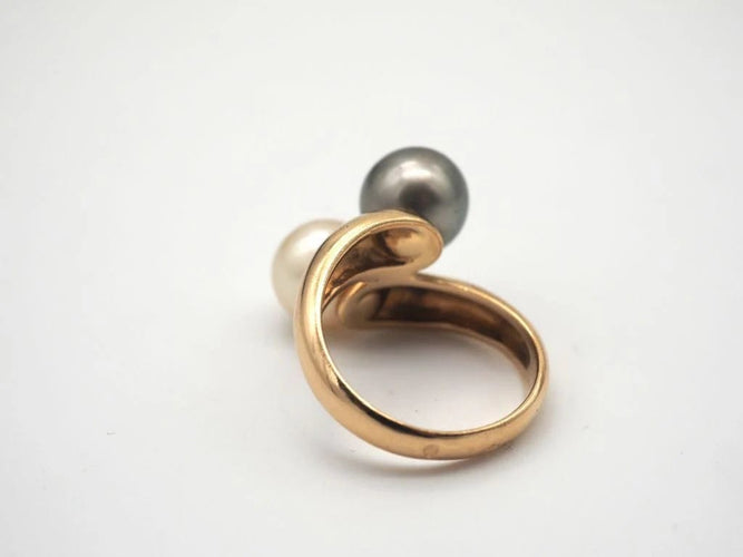 Bague 52 Bague en or jaune 750 avec perle de Tahiti et perle blanche 58 Facettes