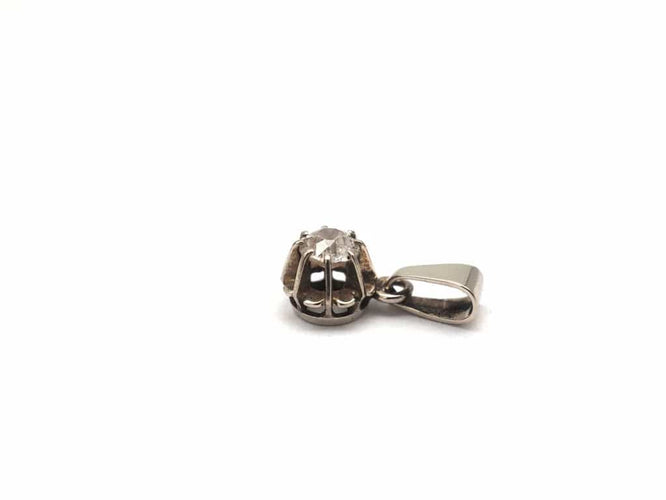 Pendentif Pendentif ancien en or blanc 750 avec diamant 58 Facettes