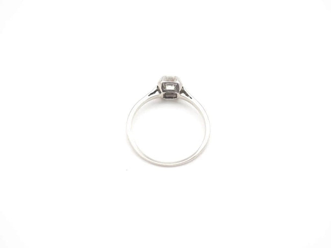 Bague 51 Bague en or blanc 750 avec diamant 58 Facettes