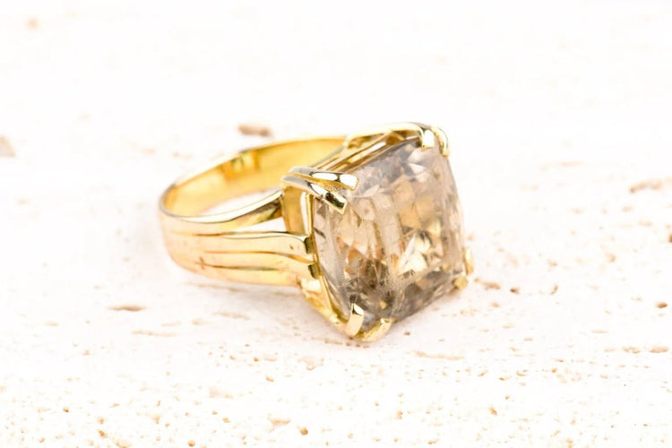 Bague 56 Bague en or jaune 18 carats au quartz fumé 19,20 ct 58 Facettes BG41700146-107
