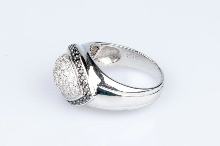 Bague 53.5 Bague diamants en or blanc 18 carats 58 Facettes 111-42837-33