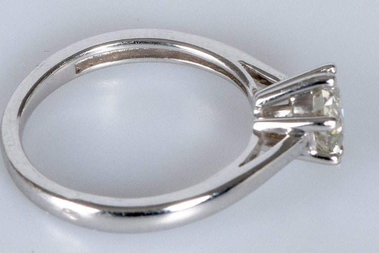 Bague 53 Bague solitaire en or blanc 18 carats avec diamant 0,85 ct 58 Facettes J5330495534-AIG6