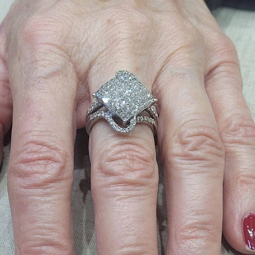 Bague 55 Bague en or blanc 18 carats et diamants 58 Facettes SMAM01