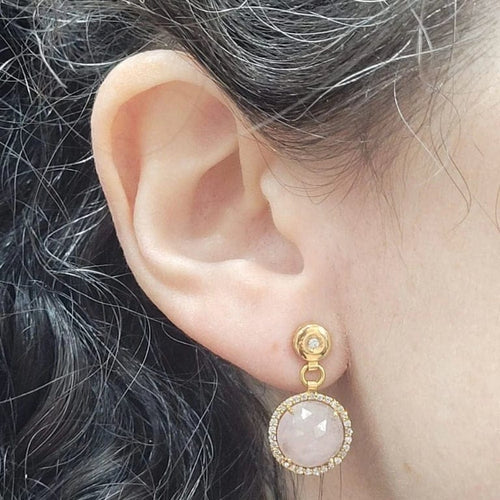 Boucles d'oreilles Boucles d'oreilles en or rose 18 carats avec saphirs et diamants 58 Facettes PE540