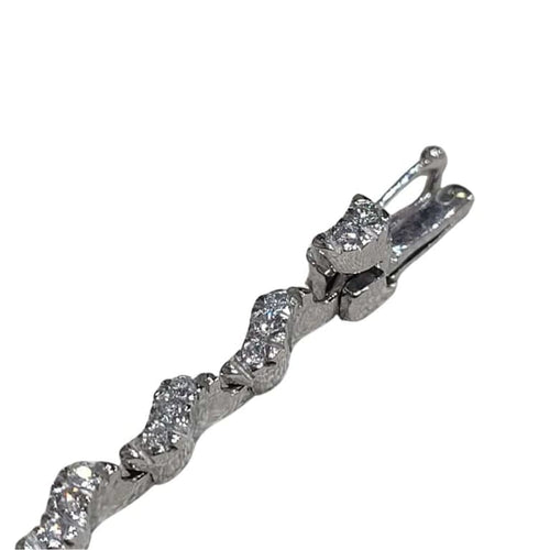 Bracelet Bracelet en or blanc 18 carats et diamants taille brillant 58 Facettes 4G747