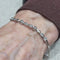 Bracelet Bracelet en or blanc 18 carats et diamants 58 Facettes P17