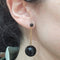 Boucles d'oreilles Boucles d’oreilles démontables en or jaune 18 carats, corail noir et diamants noirs 58 Facettes PE348T222