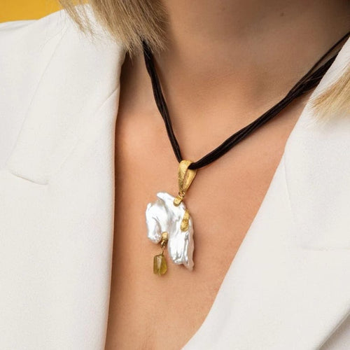 Pendentif Pendentif en perle baroque et tourmaline en or jaune 18 carats 58 Facettes BOR30