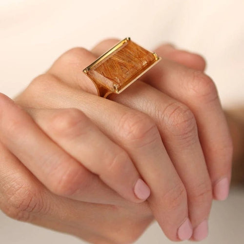 Bague Bague en or jaune 18 carats et quartz rutile 58 Facettes BOR9