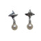 Boucles d'oreilles Boucles d'oreilles en or blanc 18 carats avec diamants et perles 58 Facettes PE725