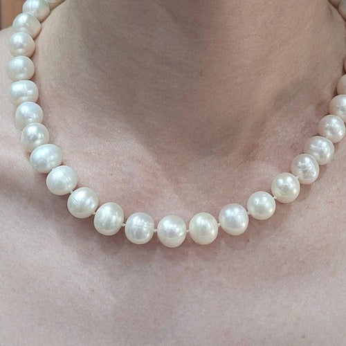 Collier Collier de perles de culture avec fermoir en or jaune 18 carats 58 Facettes COP43