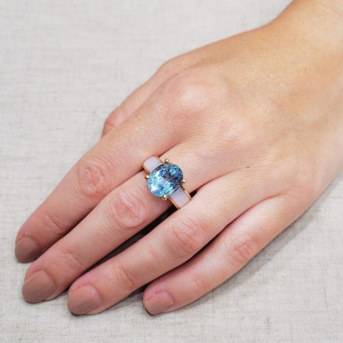 Bague 54 Bague en or rose 18 carats avec topaze et nacre 58 Facettes S377