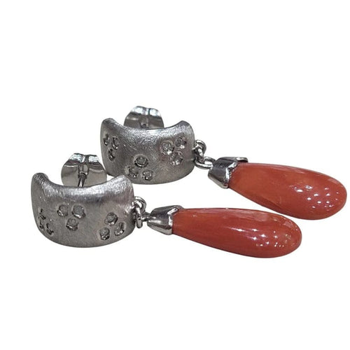 Boucles d'oreilles Boucles d'oreilles en or blanc 18 carats, corail et diamants 58 Facettes T115