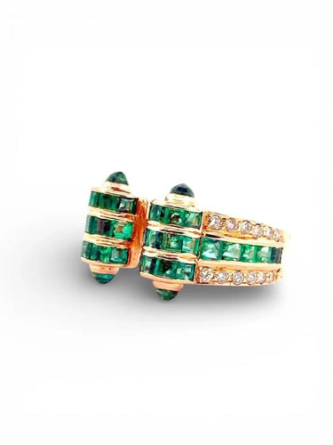 Bague 59 Bague en or jaune 18 carats avec émeraudes et diamants 58 Facettes