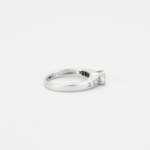 Bague 51 Bague solitaire en or blanc 18 carats et diamants 0,40 ct 58 Facettes