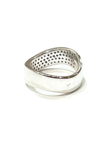 Bague 53 Alliance ondulée en or blanc 18 carats et diamants 58 Facettes