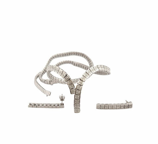 Boucles d'oreilles Parure - Collier et boucles d’oreilles en or blanc 18 carats et diamants 58 Facettes