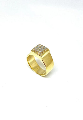 Bague 50 Chevalière - Bague en or jaune et diamants 58 Facettes