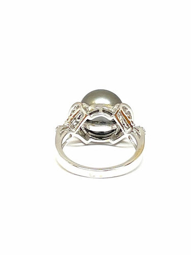 Bague 54 Bague en or blanc 18 carats avec perle de Tahiti et diamants 58 Facettes