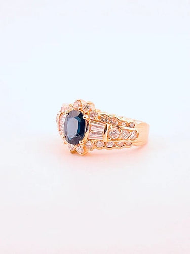 Bague 52 Bague en or jaune 18 carats avec saphir ovale et diamants 58 Facettes