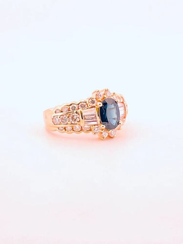 Bague 52 Bague en or jaune 18 carats avec saphir ovale et diamants 58 Facettes