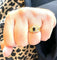 Bague 51 Bague en or jaune 18 carats avec diamants et saphir ovale 58 Facettes