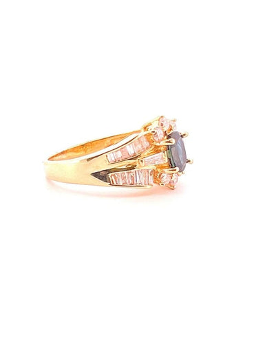 Bague 51 Bague en or jaune 18 carats avec diamants et saphir ovale 58 Facettes