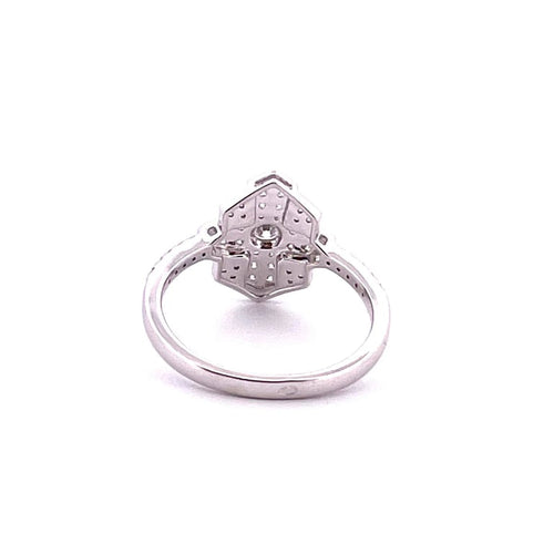 Bague 52 Bague style Art déco en or blanc 18 carats et diamants 58 Facettes