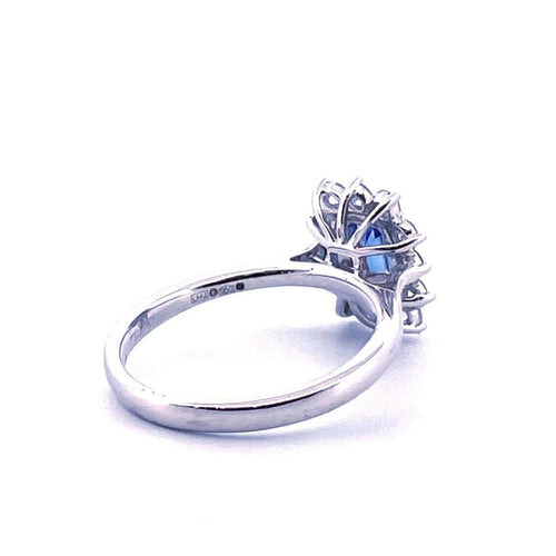 Bague 55 Bague en platine 950 saphir taille émeraude et diamants 58 Facettes