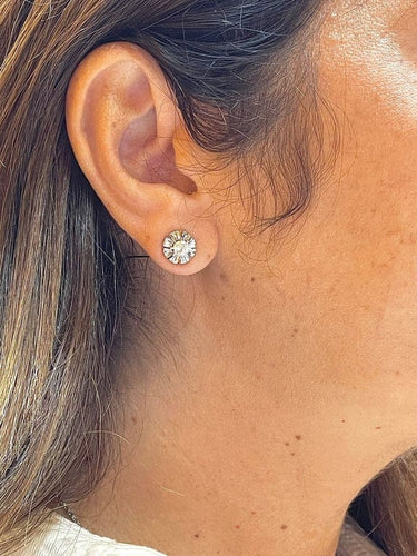 Boucles d'oreilles Clous d’oreilles - Boucles d’oreilles en or blanc 18 carats et diamants 58 Facettes