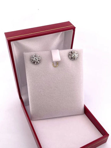 Boucles d'oreilles Clous d’oreilles - Boucles d’oreilles en or blanc 18 carats et diamants 58 Facettes