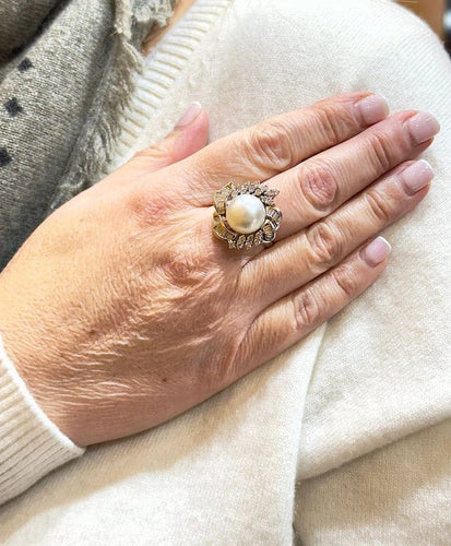 Bague 58 Bague en or blanc 18 carats avec perle et diamants 58 Facettes