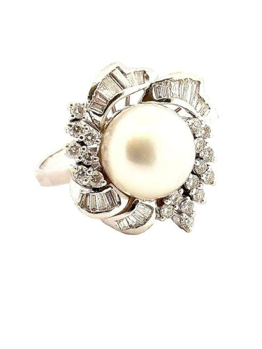 Bague 58 Bague en or blanc 18 carats avec perle et diamants 58 Facettes