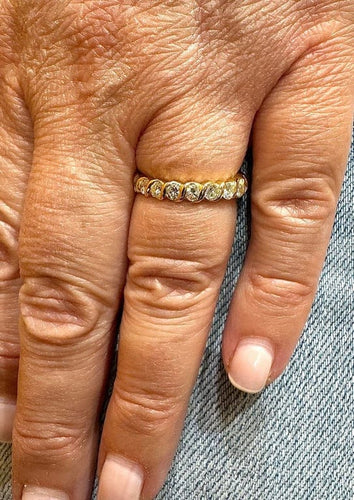 Bague 51 Alliance tour complet en or jaune 18 carats et diamants 58 Facettes