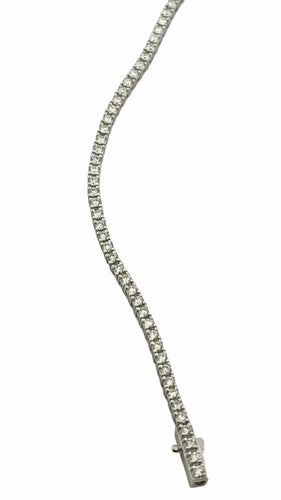 Bracelet Bracelet tennis rivière en or blanc 18 carats et diamants 58 Facettes
