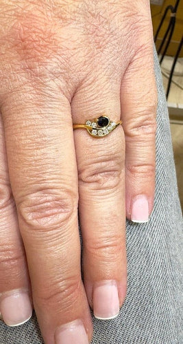 Bague 53 Bague fine en or jaune 18 carats avec diamants et saphir 58 Facettes