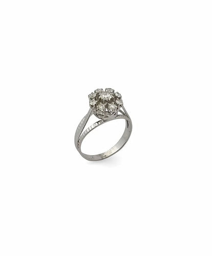 Bague 55 Bague marguerite ancienne en or blanc 18 carats et diamants 58 Facettes